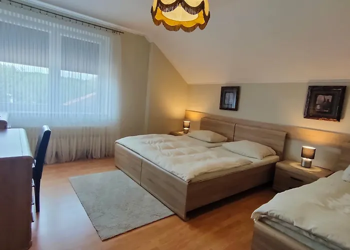 Han/Misafirhane U Maxa Niewierz